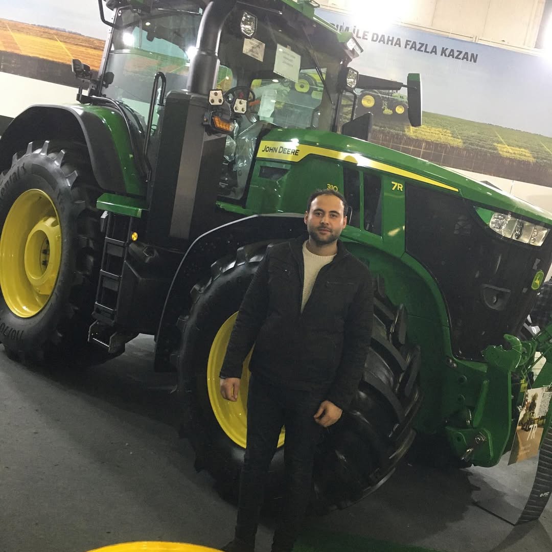 John Deere Traktör